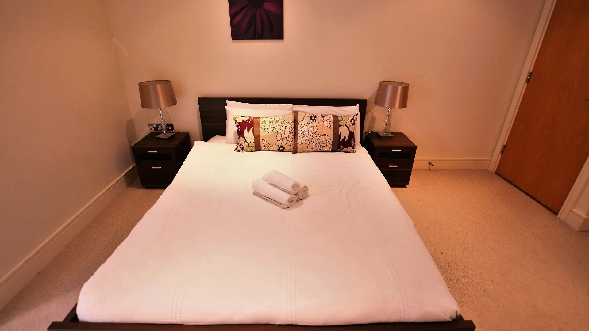 Zen Apartments - London City Airport