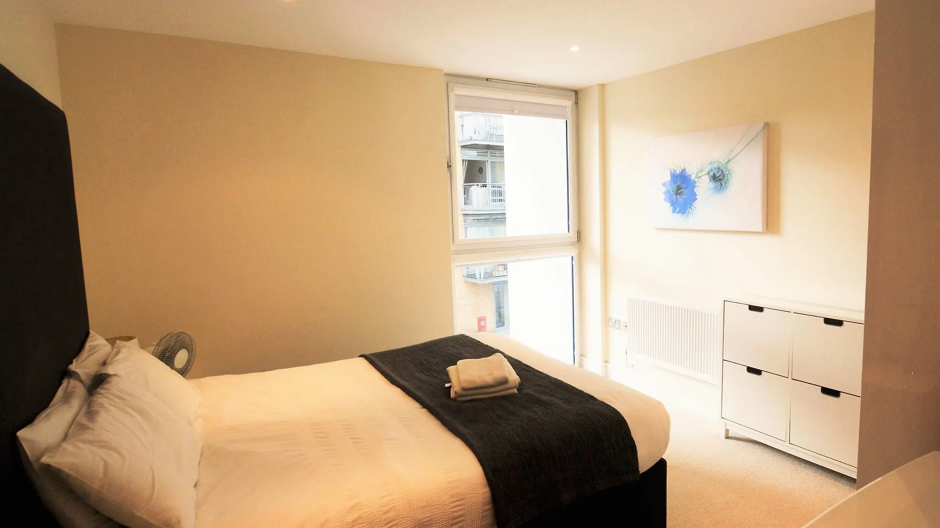 Zen Apartments - London City Airport