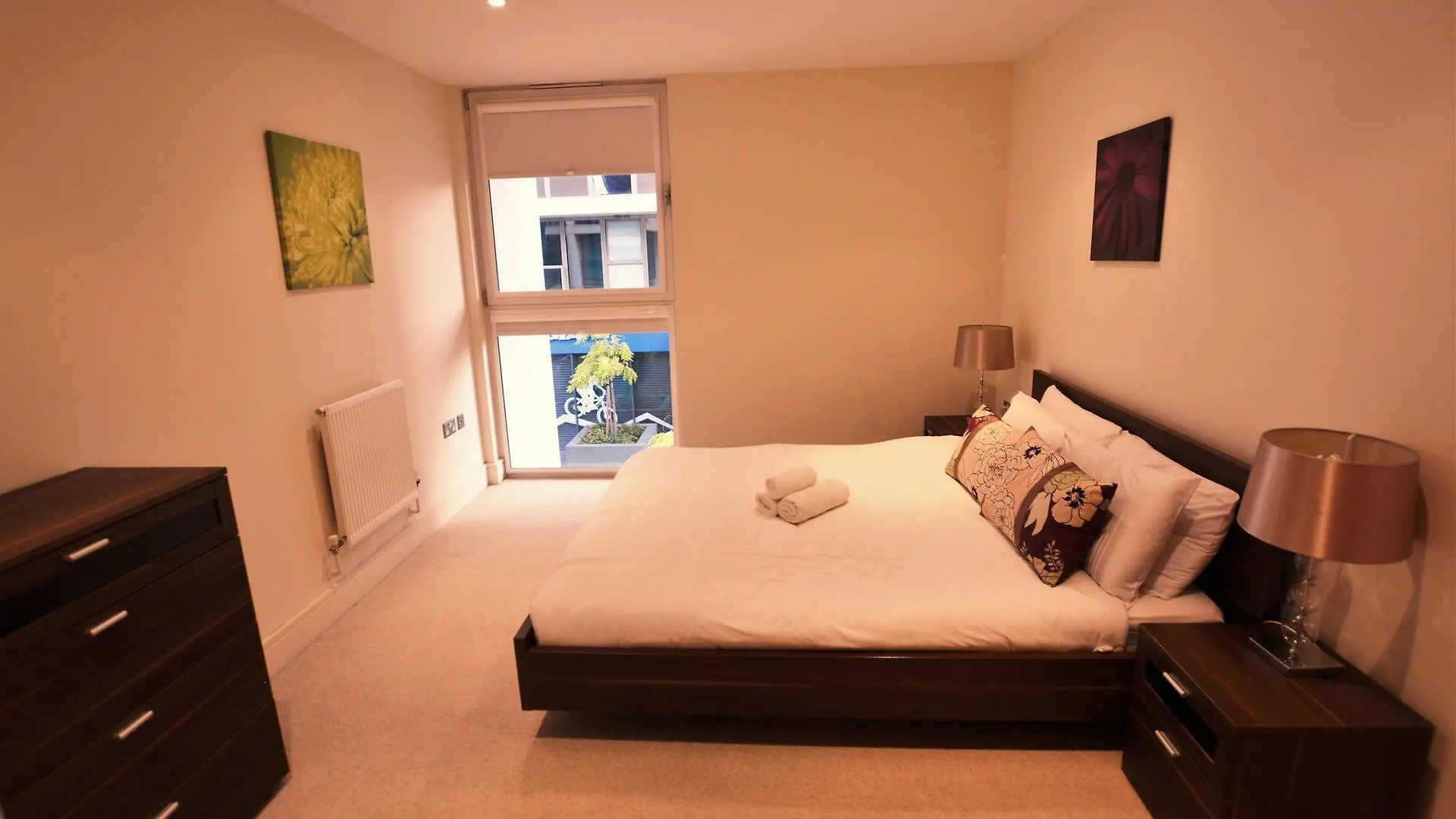 Zen Apartments - London City Airport