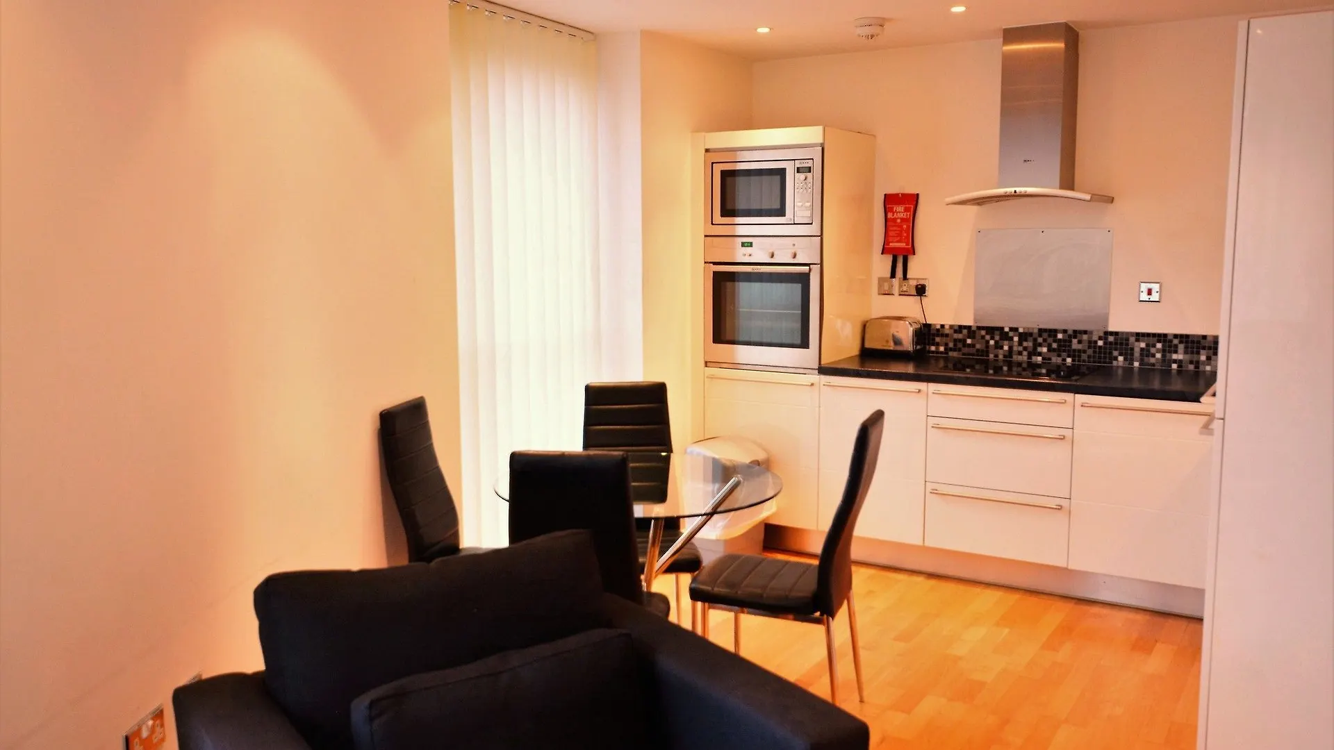 Zen Apartments - London City Airport 0*,  United Kingdom
