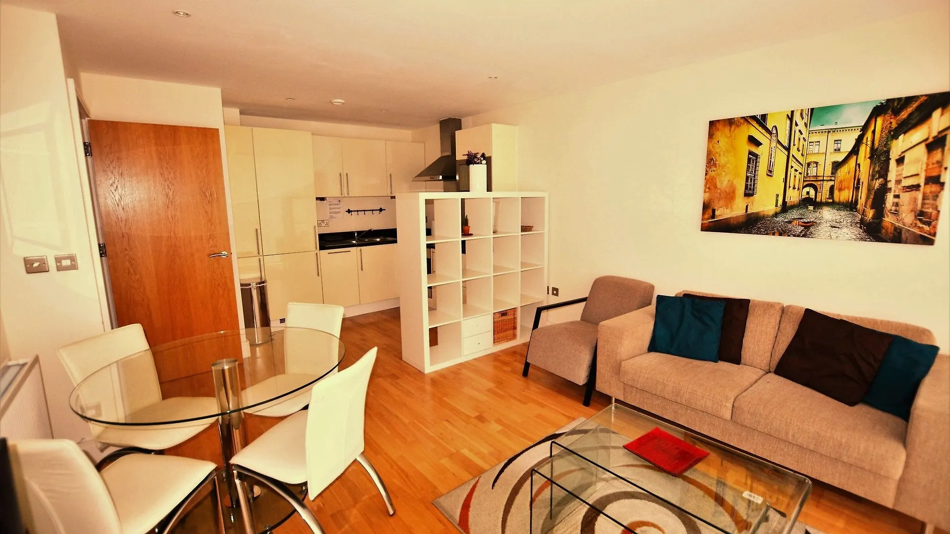 Zen Apartments - London City Airport United Kingdom